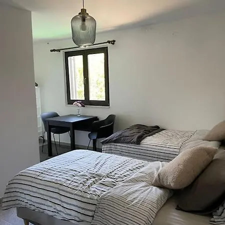 Villa L.l *