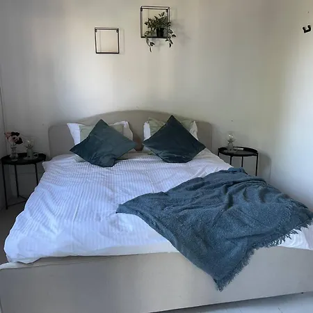 L.l Villa
